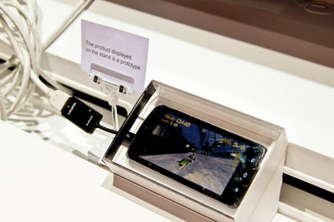 fujitsu-tegra3-ics-quad-core-phone fujitsu-tegra3-ics-quad-core-phone