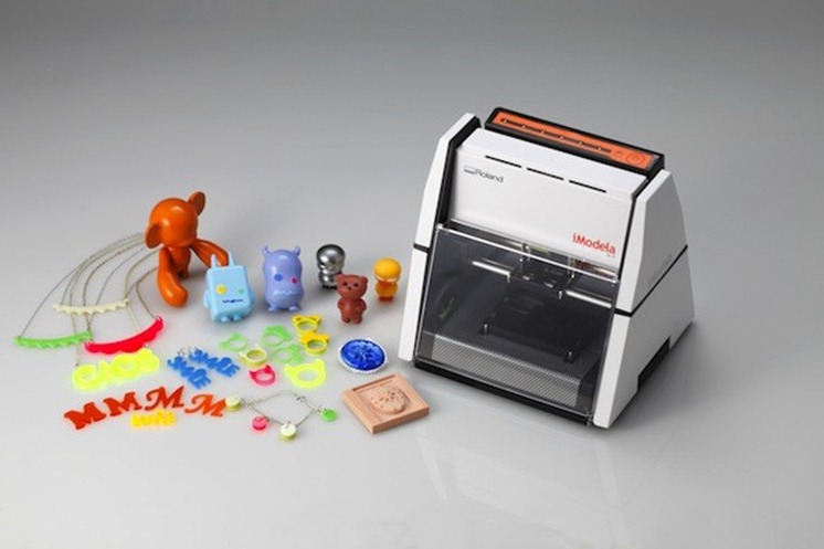 rolands-imodela-3d-milling-machine-its-a-crafty-tool