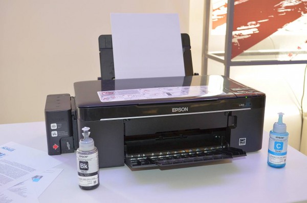 EPSON L800, L200, L100 – uită de grija cărtușelor