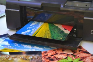 EPSON L800, L200, L100 – uită de grija cărtușelor