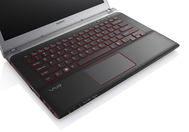 Sony își modofică seria de notebook-uri VAIO E