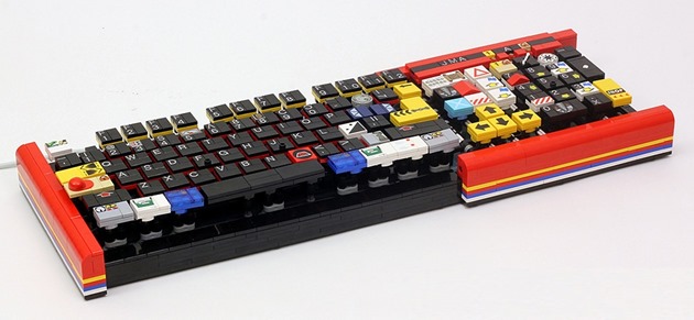 tastatura lego-keyboard-by-Jason-Allemann