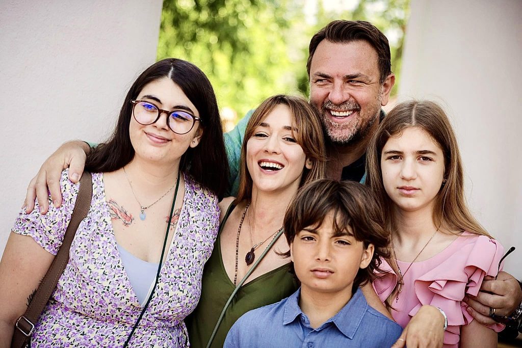 Horia Brenciu, decizie grea în plină criză a zborurilor: se întoarce singur în țară. Familia lui rămâne în Kuala Lumpur: „Doamne ajută!”