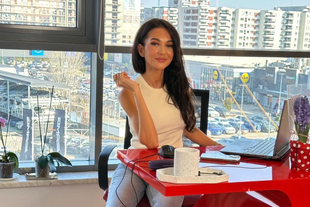 Ruxandra Luca revine după scandalul în care a fost implicată. Ultima perioadă nu a fost una uşoară pentru vedetă