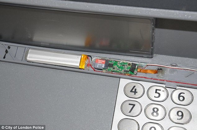 Bancomate „modificate” te pot lăsa fără bani fără să-ți dai seama