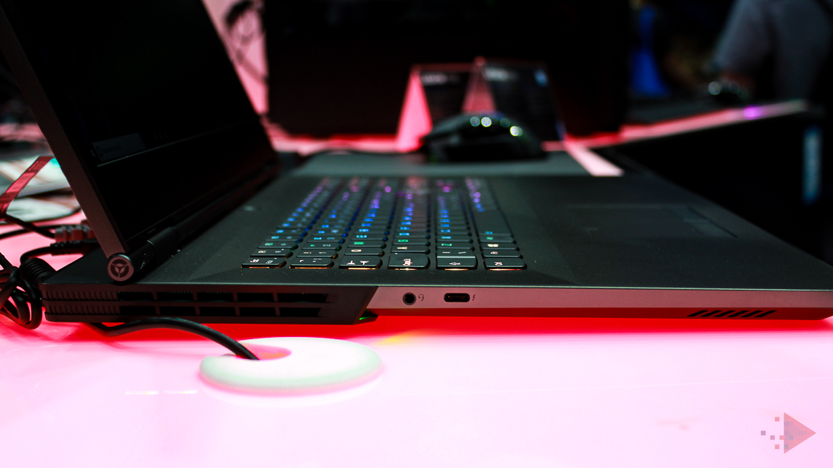 Sisteme gaming Lenovo Legion-12