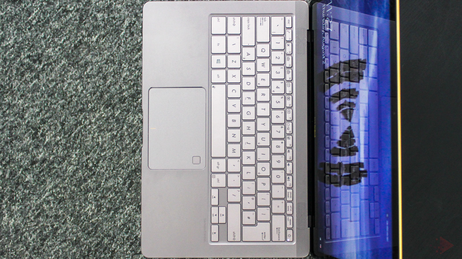 Asus ZenBook 3 Delux-12