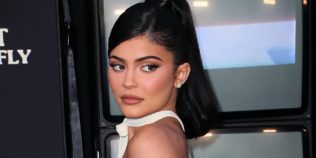 Kylie Jenner intră într-un thriller Hulu produs de Kim Kardashian. Rolul surpriză din „Bachelorette Weekend”