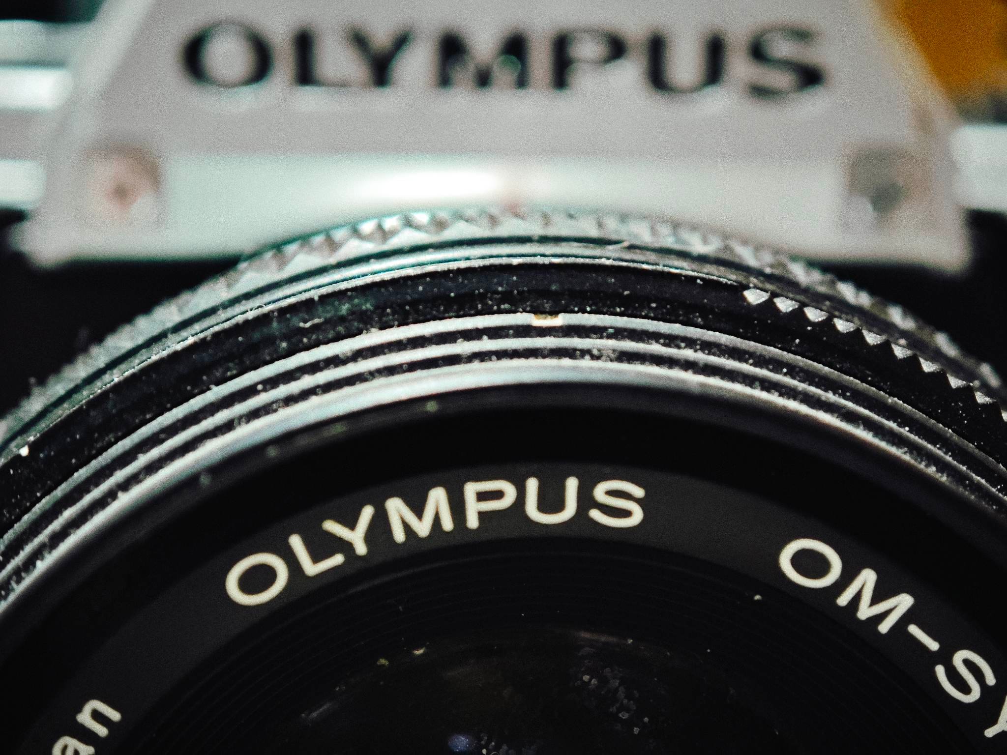 review-xiaomi-13-pro-lansare-oficiala-playtech-ro-iulia-kelt (1)