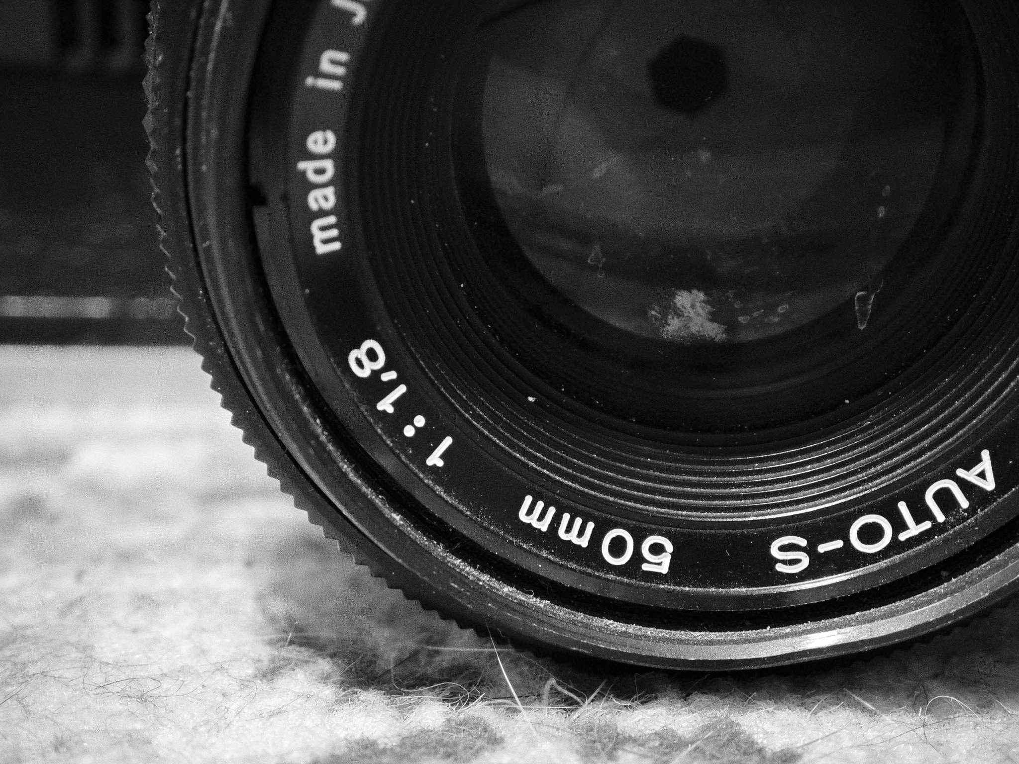 review-xiaomi-13-pro-lansare-oficiala-playtech-ro-iulia-kelt (1)