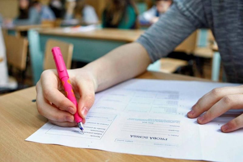 Ministerul Educației anunță o nouă simulare pentru elevii care nu au dat testele la Evaluarea Națională 2026. Soluția propusă