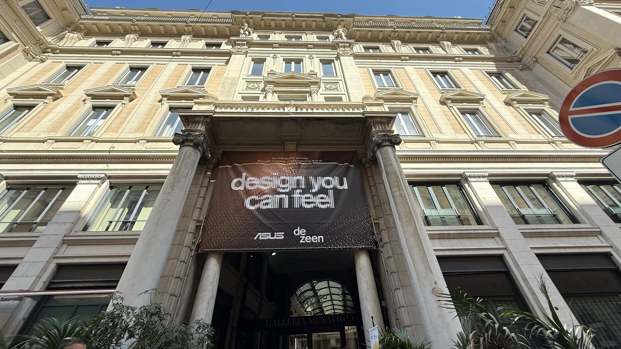 ASUS Zenbook Ceraluminium, laptopul ca accesoriu de fashion între natură și AI. Ce înseamnă filozofia ”Design you can feel” dezvăluită la Milano Design Week
