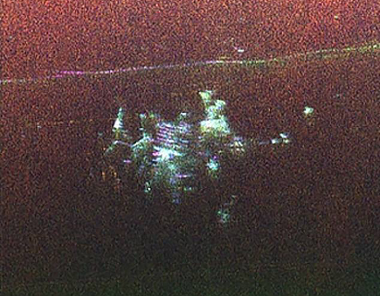 Cercetătorul NASA Chad Greene a surprins imaginea unei baze militare americane abandonate, ascunsă sub calota glaciară a Groenlandei de aproape 60 de ani.