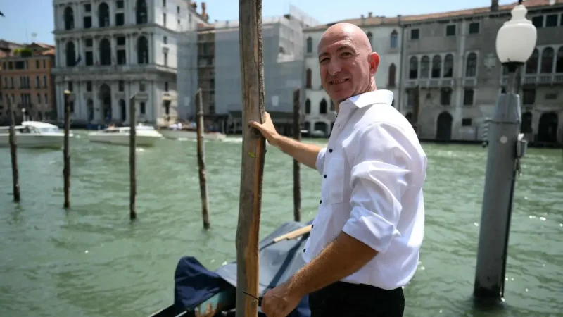 Cagdas Halicilar, sosia lui Jeff Bezos