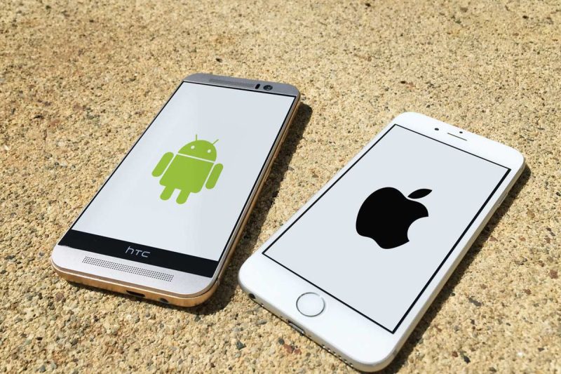 UE vrea să rupă monopolul Siri și Gemini. Apple și Google avertizează că telefonul tău ar putea deveni mai vulnerabil