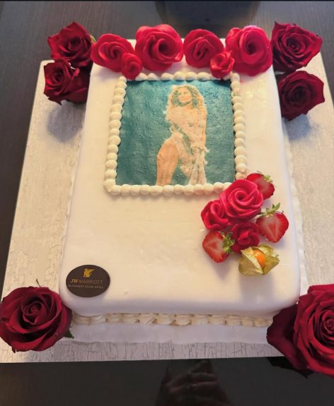tort jennifer lopez