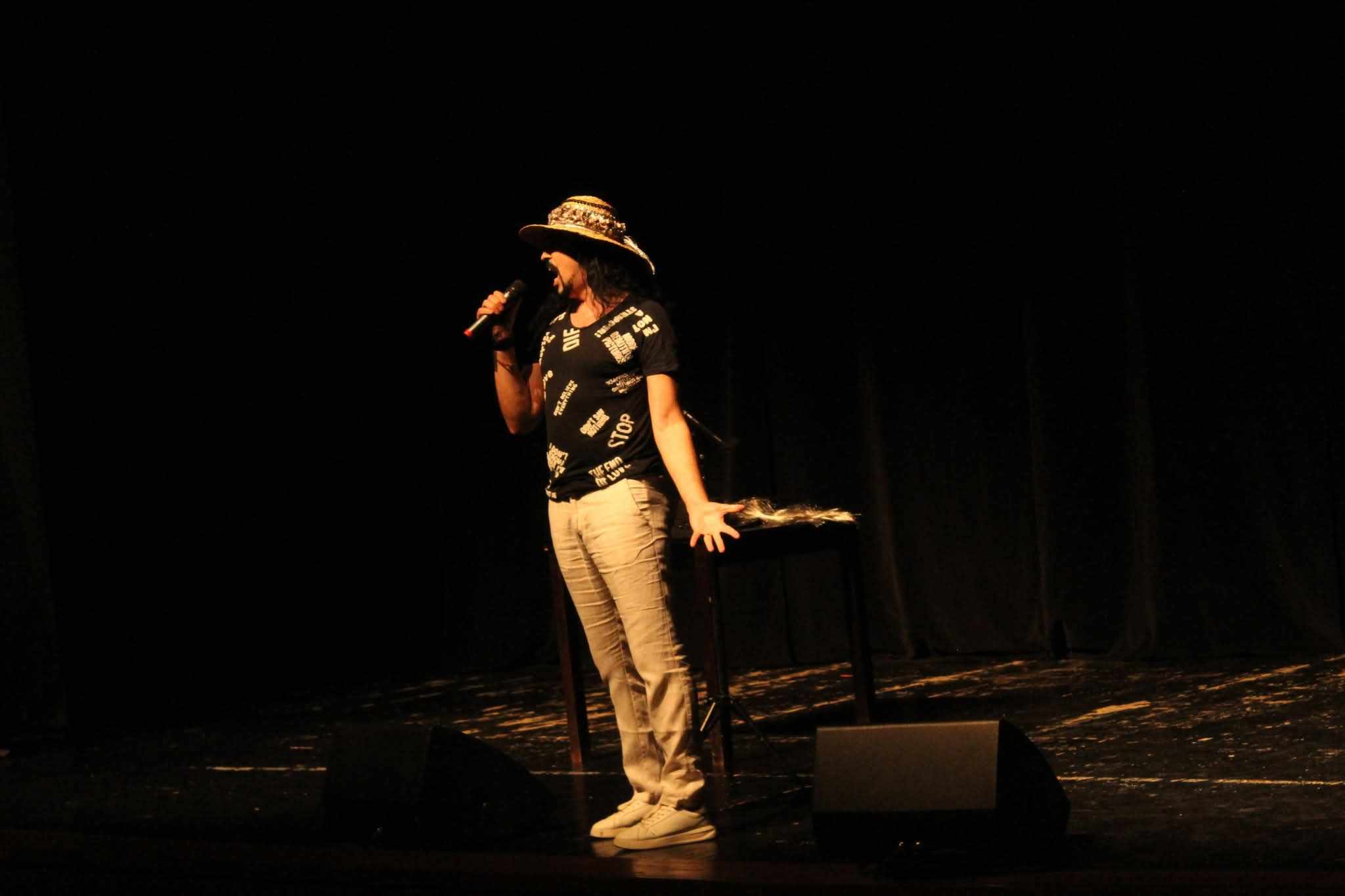 interviu flavius buzila