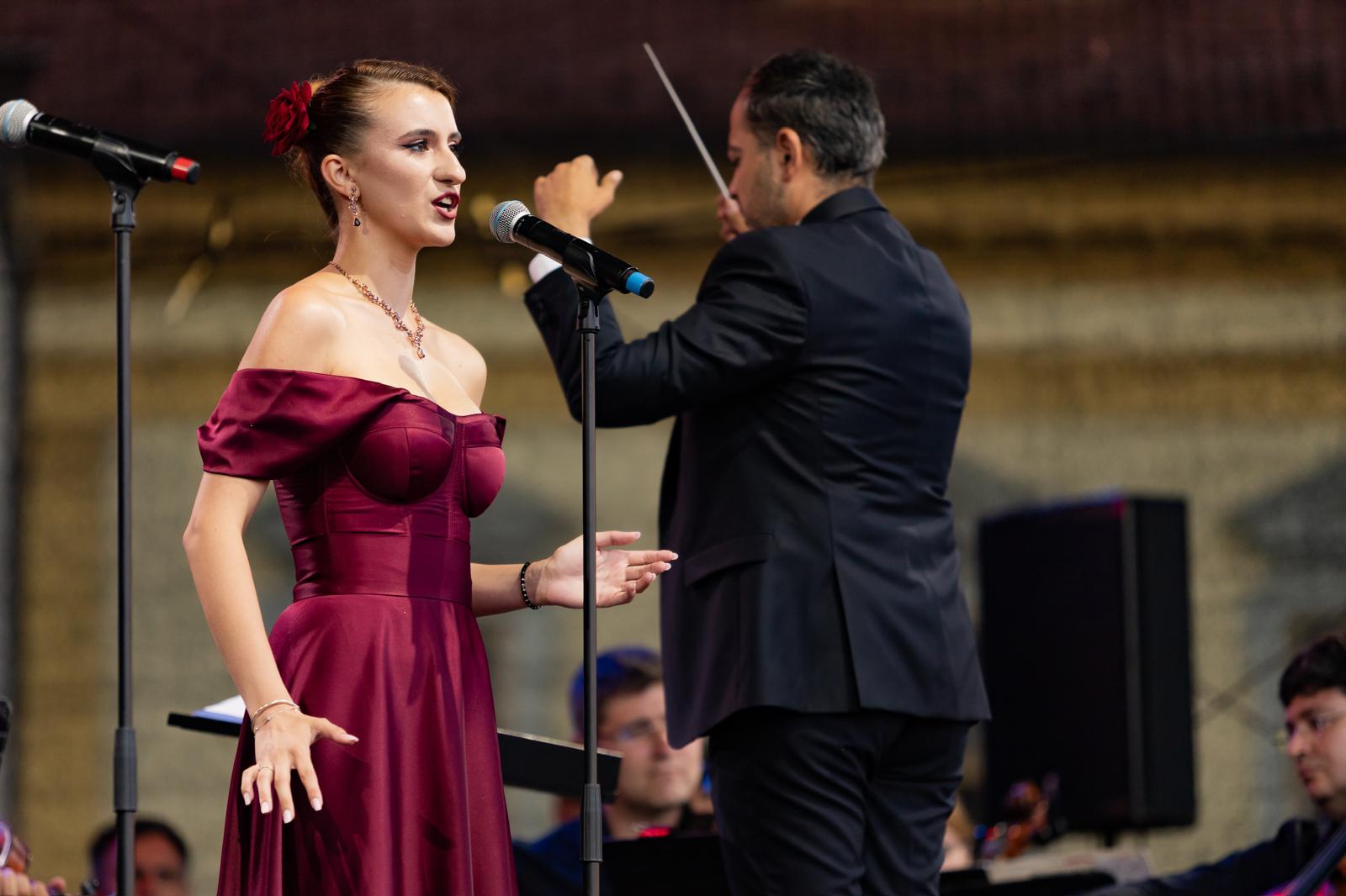 Alexandra Dumitrache muncește pentru visul său.Sursa foto: arhivă personală