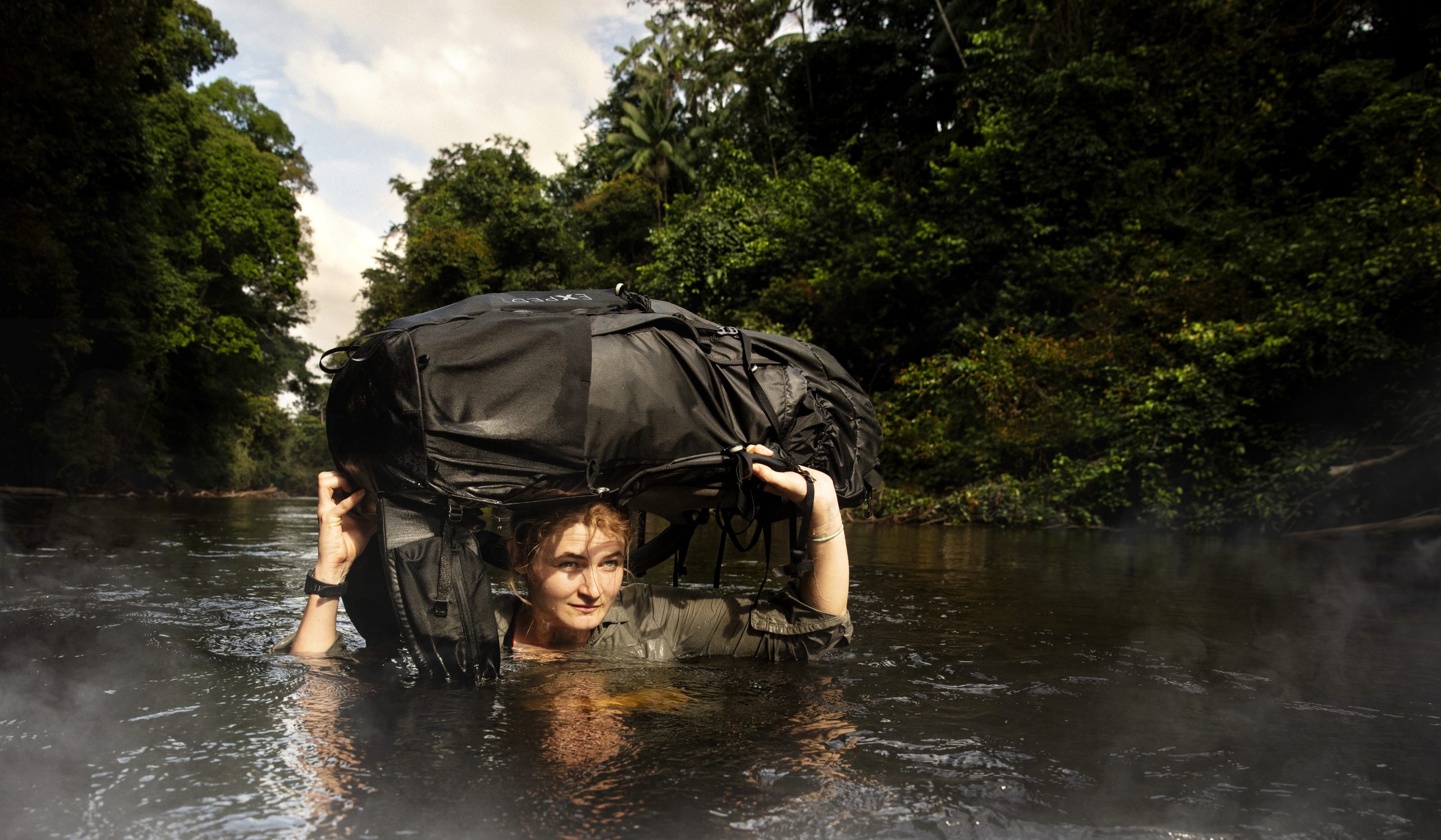 INTERVIU cu Lucy Shepard