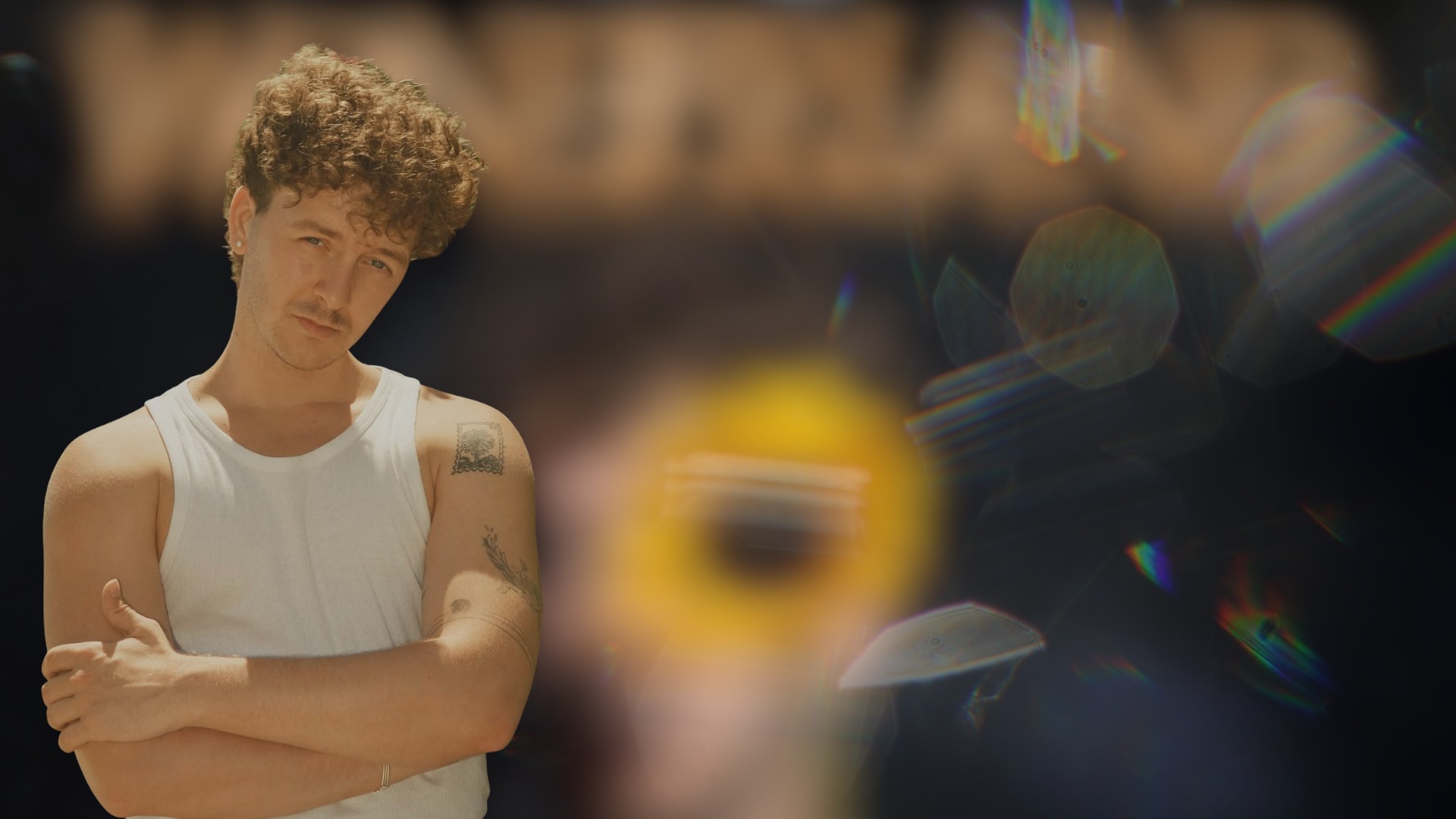 Dustin Razsi Razi, artistul care a renunțat la handbal, deși făcea performanță ...