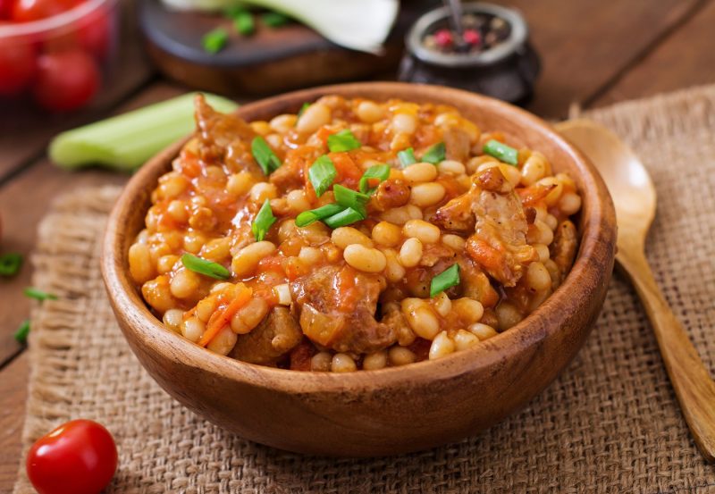 Reţetă pentru o fasole cu ciolan reuşită (Foto: Profimedia)