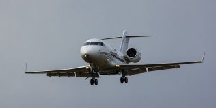 Harta aeroporturilor din Orientul Mijlociu de unde încă se mai poate zbura. Ce rute sunt deschise