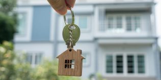 Oraşul din România în care sunt cele mai ieftine chirii. Diferenţa este de sute de euro faţă de Bucureşti sau Cluj-Napoca