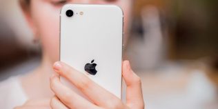 Cum folosești „Hide My Email” pe iPhone, ca să reduci spamul și tentativele de phishing