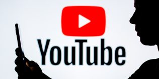 YouTube le dă politicienilor și jurnaliștilor o armă nouă împotriva deepfake-urilor create cu AI