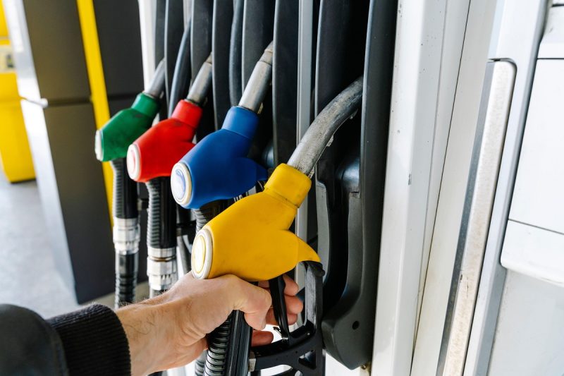 ANAF începe controale masive pe piața carburanților. Ce verifică inspectorii
