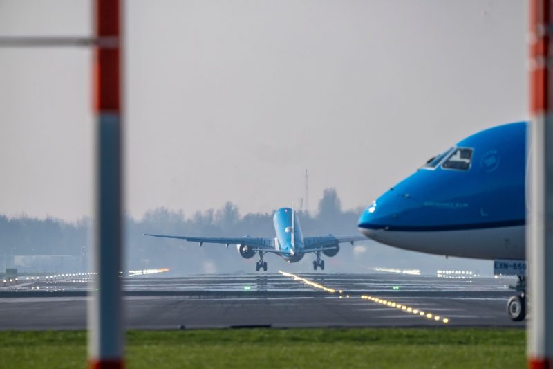 Când nu mai primești bani pentru zboruri anulate. Ce situații sunt considerate excepții de ANPC