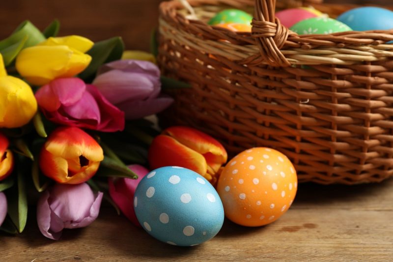 Cât îi costă pe români masa de Paște în 2026. Cât a ajuns să coste mielul, ouăle și cozonacul în 2026. Calcul complet
