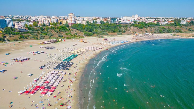 Cât plătești pentru 7 zile la mare în România în 2026. Stațiunile cu cele mai bune prețuri