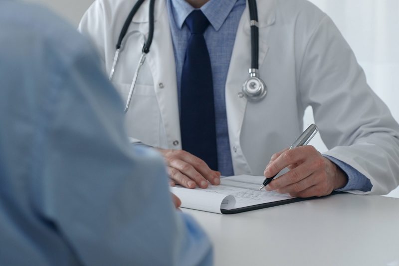 Câte zile de concediu medical poți primi de la medicul de familie în 2026. Limita anuală stabilită de lege și cum se acordă