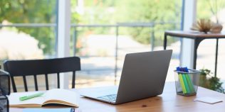 Ce joburi vor dispărea și ce meserii vor aduce bani mulți în viitor. Domeniile care vor avea cea mai mare cerere