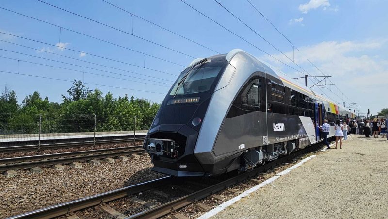 Cine deţine Leon Railways, noua companie feroviară din România. Grupul a fabricat primul tren diesel realizat în ţara noastră în ultimii 80 de ani