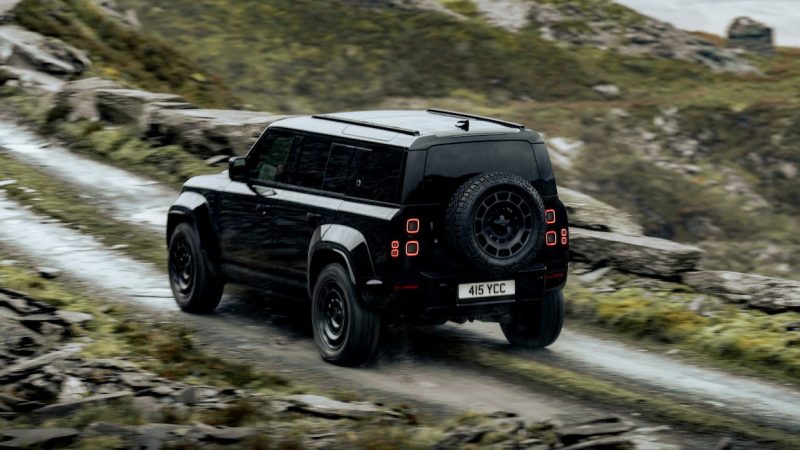 Land Rover Defender, un SUV electric pregătit pentru aventură. Ce ne pregătește 2026 în materie de off-road accesibil