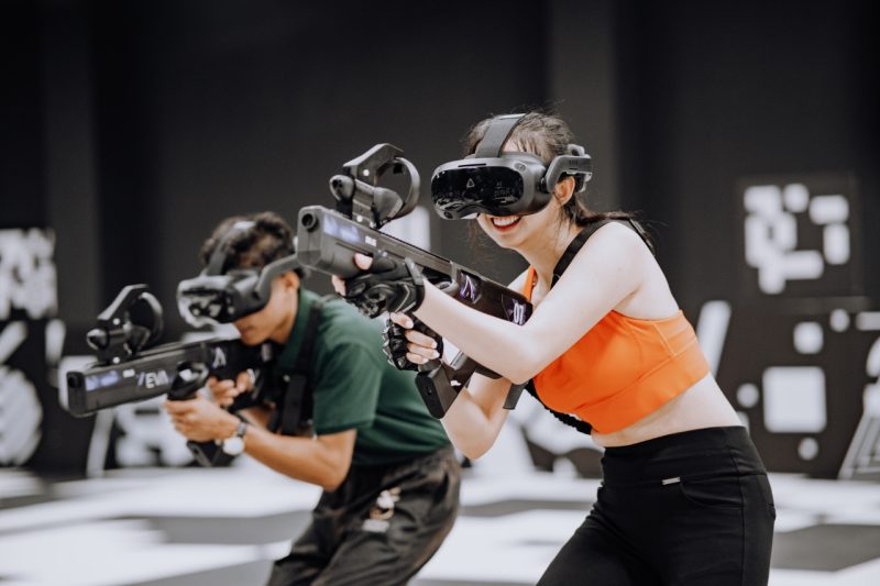 League of Good: artiști și influenceri români intră într-un turneu de esports în realitate virtuală pentru a susține cauze sociale