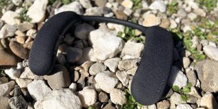 REVIEW Sony Bravia Theatre U – gadgetul futurist de care nu știai că ai nevoie, dar îți schimbă relația cu filme, muzică și jocuri