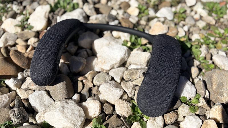 REVIEW Sony Bravia Theatre U – gadgetul futurist de care nu știai că ai nevoie, dar îți schimbă relația cu filme, muzică și jocuri