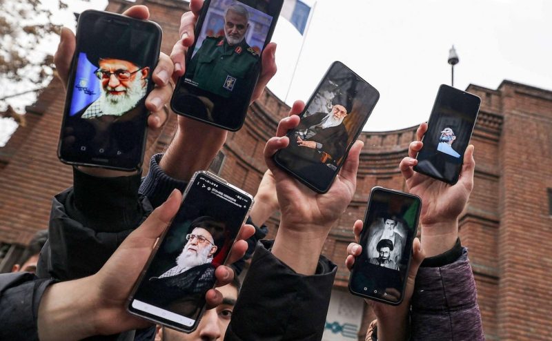 Algoritmi, inteligență artificială, camere spionate și rețele „înghețate”. Tehnologia din spatele loviturii din Iran