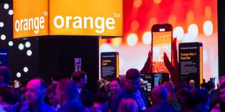 Orange vrea să pună capăt apelurilor de la străini cu o funcție care afișează cine te sună cu adevărat