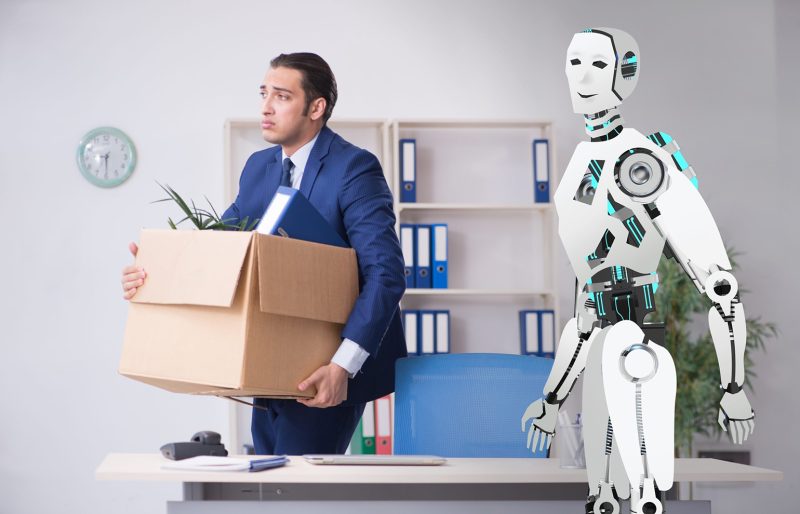 Locul tău de muncă ar putea fi pe lista AI. Ce meserii pot fi preluate acum de inteligența artificială