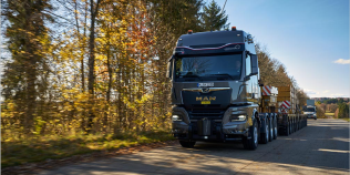 MAN a lansat un nou camion diesel pentru transporturi agabaritice, capabil să tracteze 250 de tone
