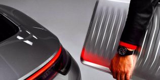 Porsche vrea 5.500 de dolari pe un set de valize de voiaj care se închid ca ușa unui 911