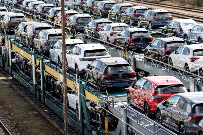 Criză la Volkswagen Group: propunerile radicale de închidere a fabricilor provoacă revoltă internă și tensiuni