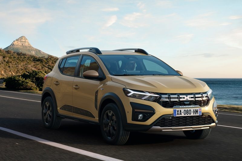 Dacia Sandero Stepway: cât de mult ajută garda la sol în realitate și când e doar look