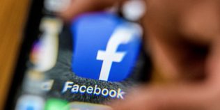 A picat Facebook în România și la nivel global – ”Cont temporar indisponibil”. Nici Facebook Messenger nu mai merge