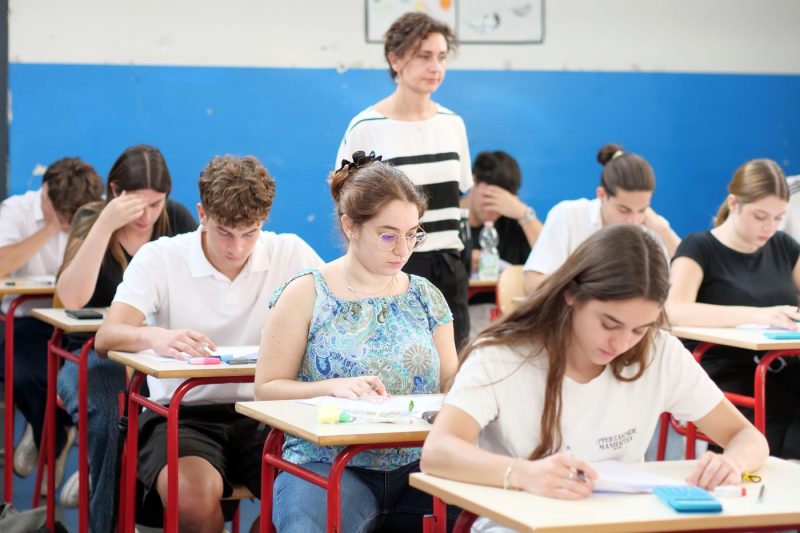 Cum ar putea limba română să devină probă la un examen național din Marea Britanie. Este al doilea idiom vorbit după engleză în Londra