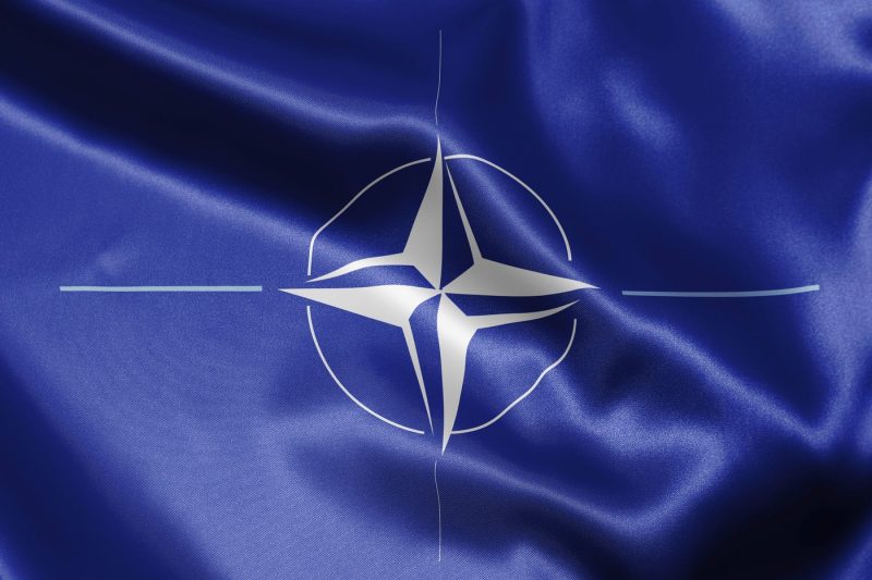 Principalele state din NATO care deţin arme nucleare. De ce este importantă umbrela nucleară